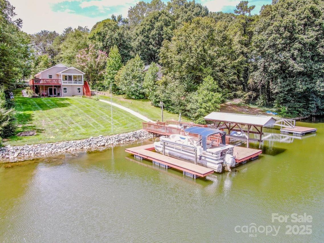 4028 Mcgee Point Rd., Terrell, NC 28682