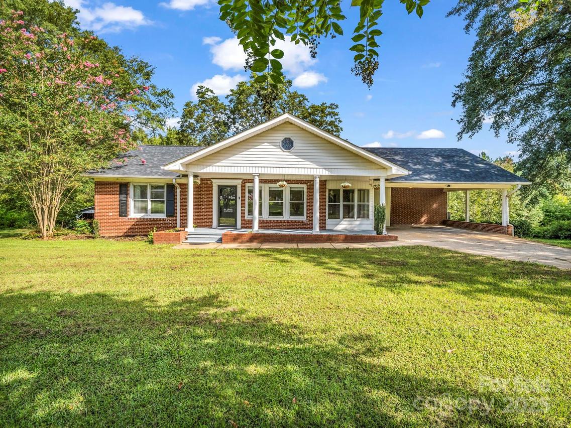 1544 Old Us 221a Hwy., Mooresboro, NC 28114