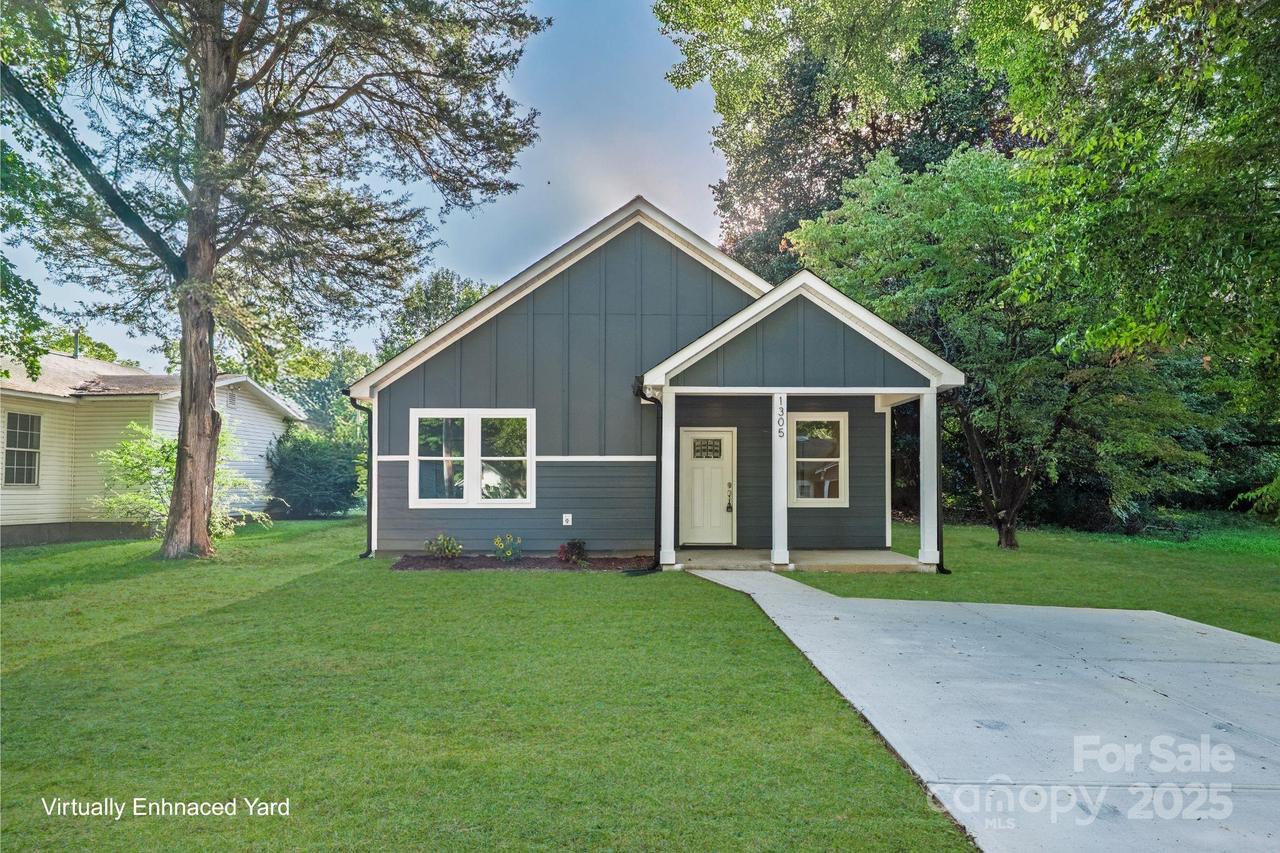 1305 5th St., Statesville, NC 28677