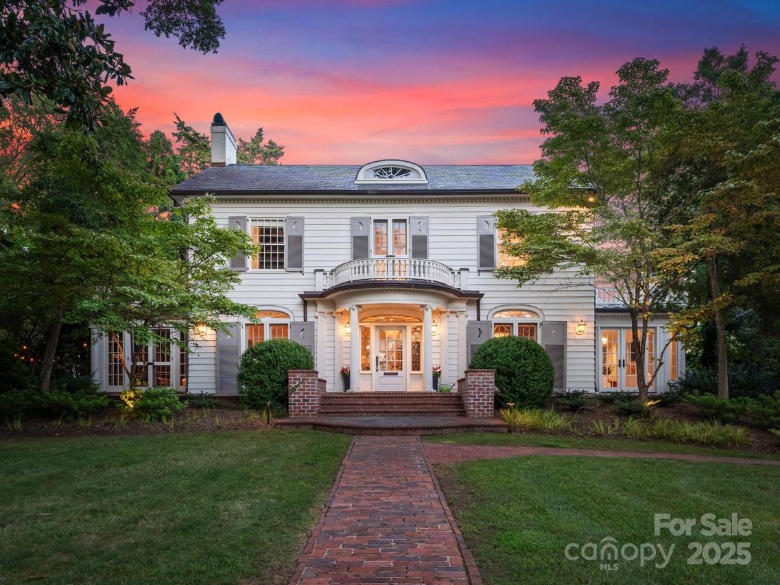 1137 Queens Rd., Charlotte, NC 28207
