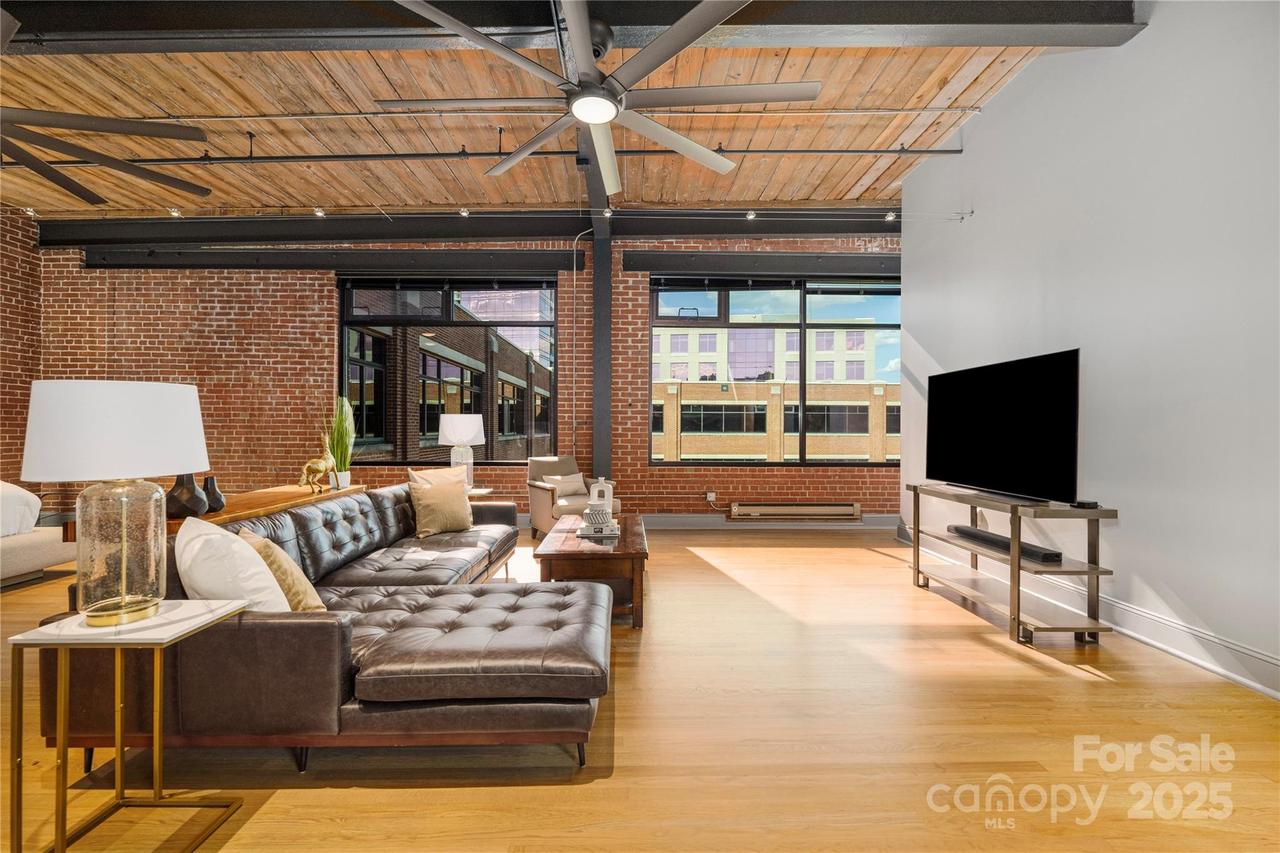 310 Arlington Ave. #408, Charlotte, NC 28203