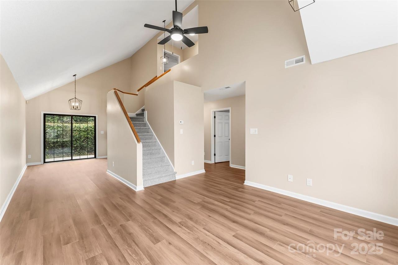1635 20th Avenue Ct., Hickory, NC 28601