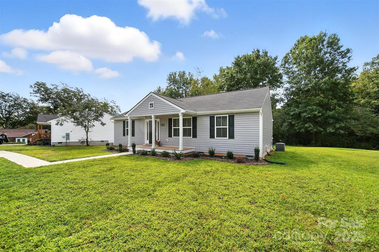 3321 15th Ave., Hickory, NC 28602