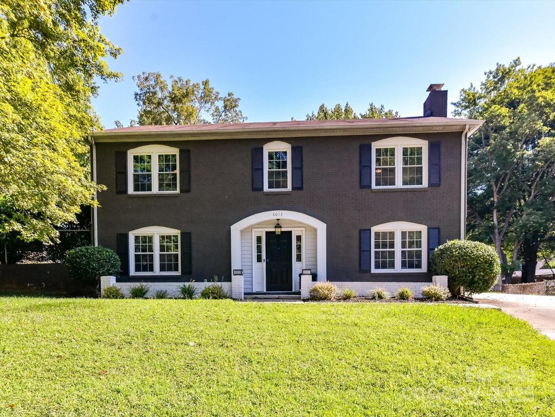 6013 Ferndale Pl., Charlotte, NC 28215