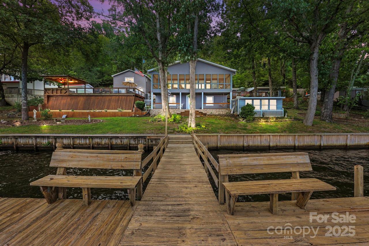 153 High Shores Rd., Norwood, NC 28128