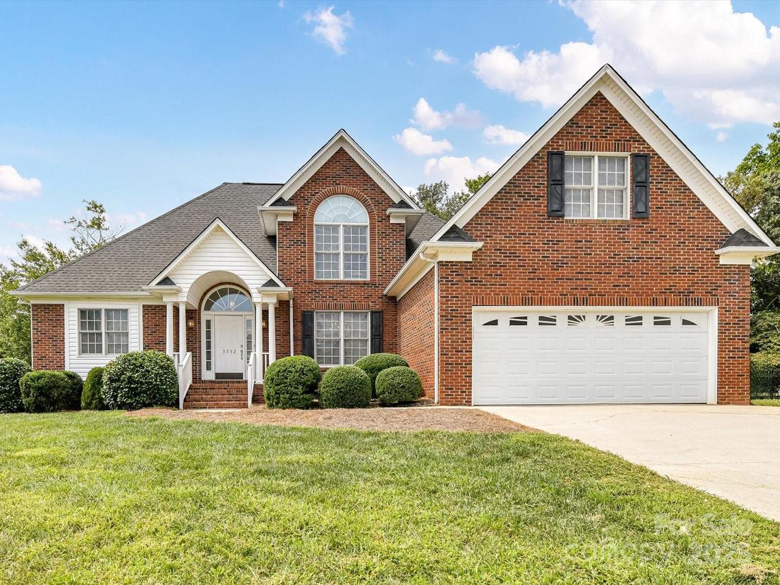 5532 Weavers Row, Gastonia, NC 28056