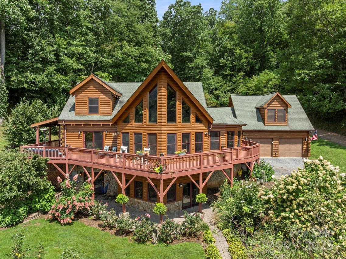 64 Cradling Cove, Waynesville, NC 28785