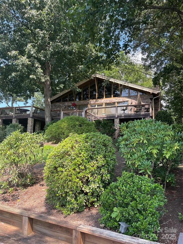 166 Mull Dr., Taylorsville, NC 28681
