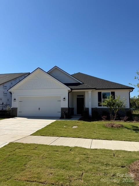 306 Knotty Wood Dr., Monroe, NC 28110