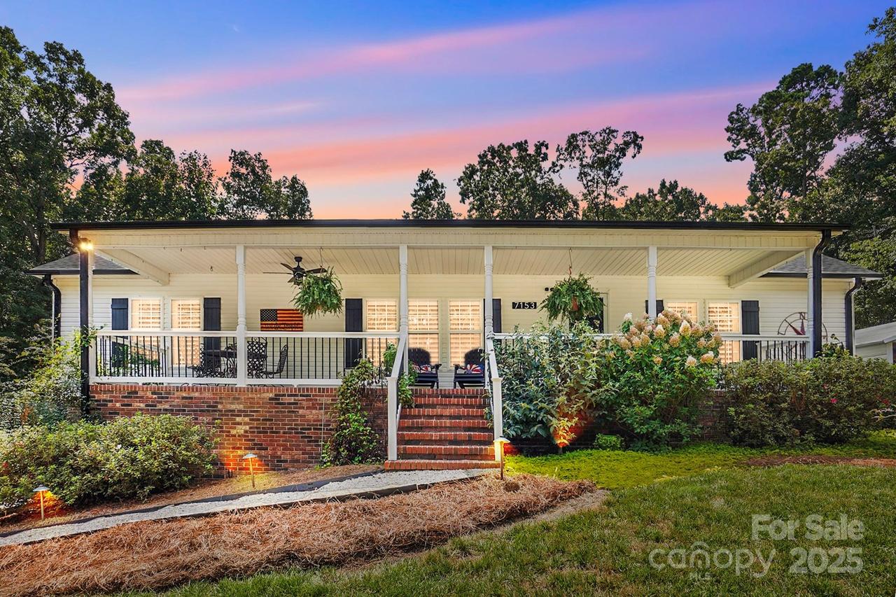 7153 Strawberry Ln., Stanfield, NC 28163