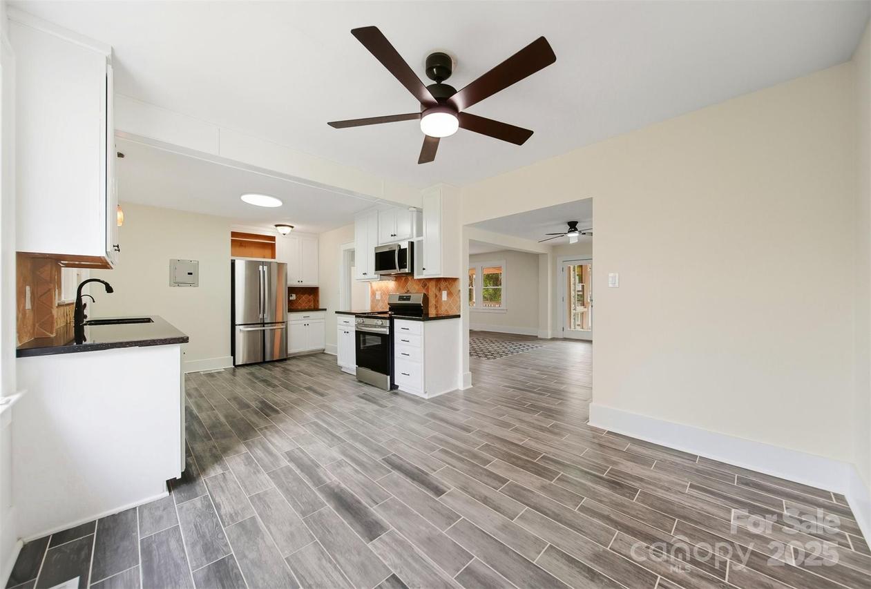 1234 11th St., Hickory, NC 28601