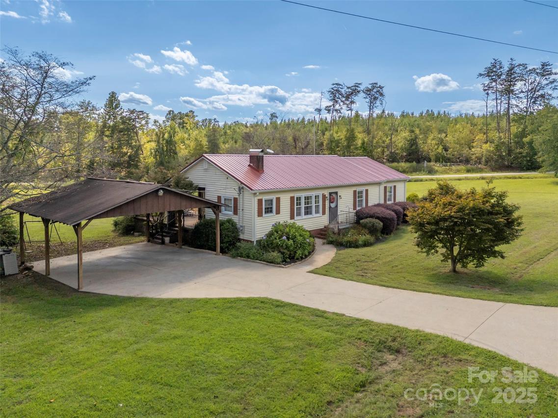 1305 Centennial Rd., Union Mills, NC 28167