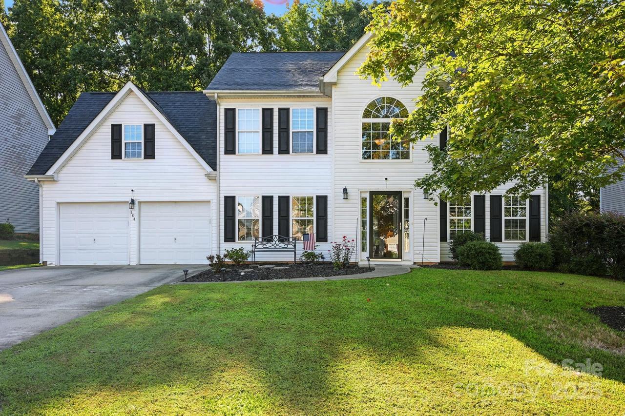 104 Elba Dr., Mooresville, NC 28115