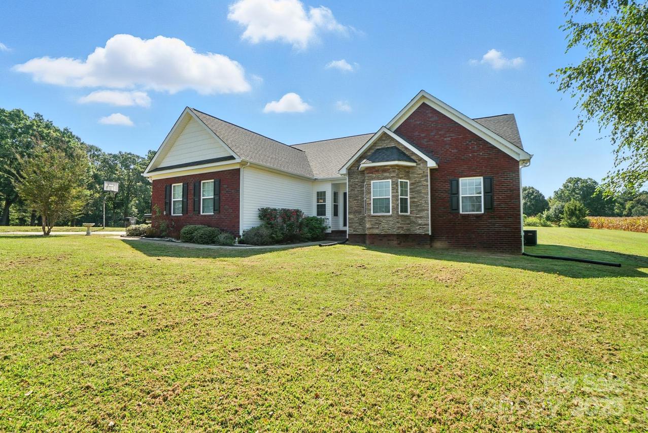 5112 Monroe Ansonville Rd., Wingate, NC 28174