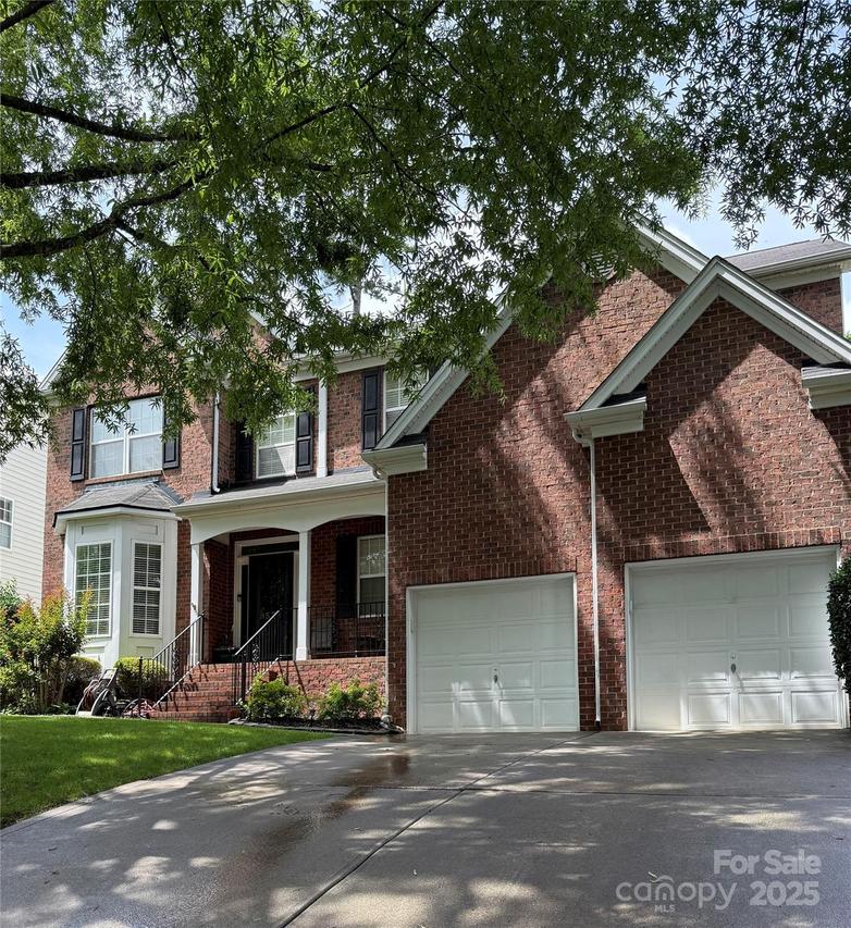 9529 Numenore Dr., Charlotte, NC 28269