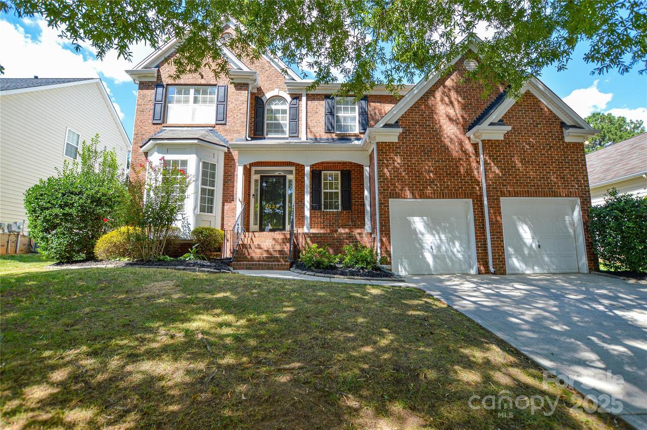 9529 Numenore Dr., Charlotte, NC 28269