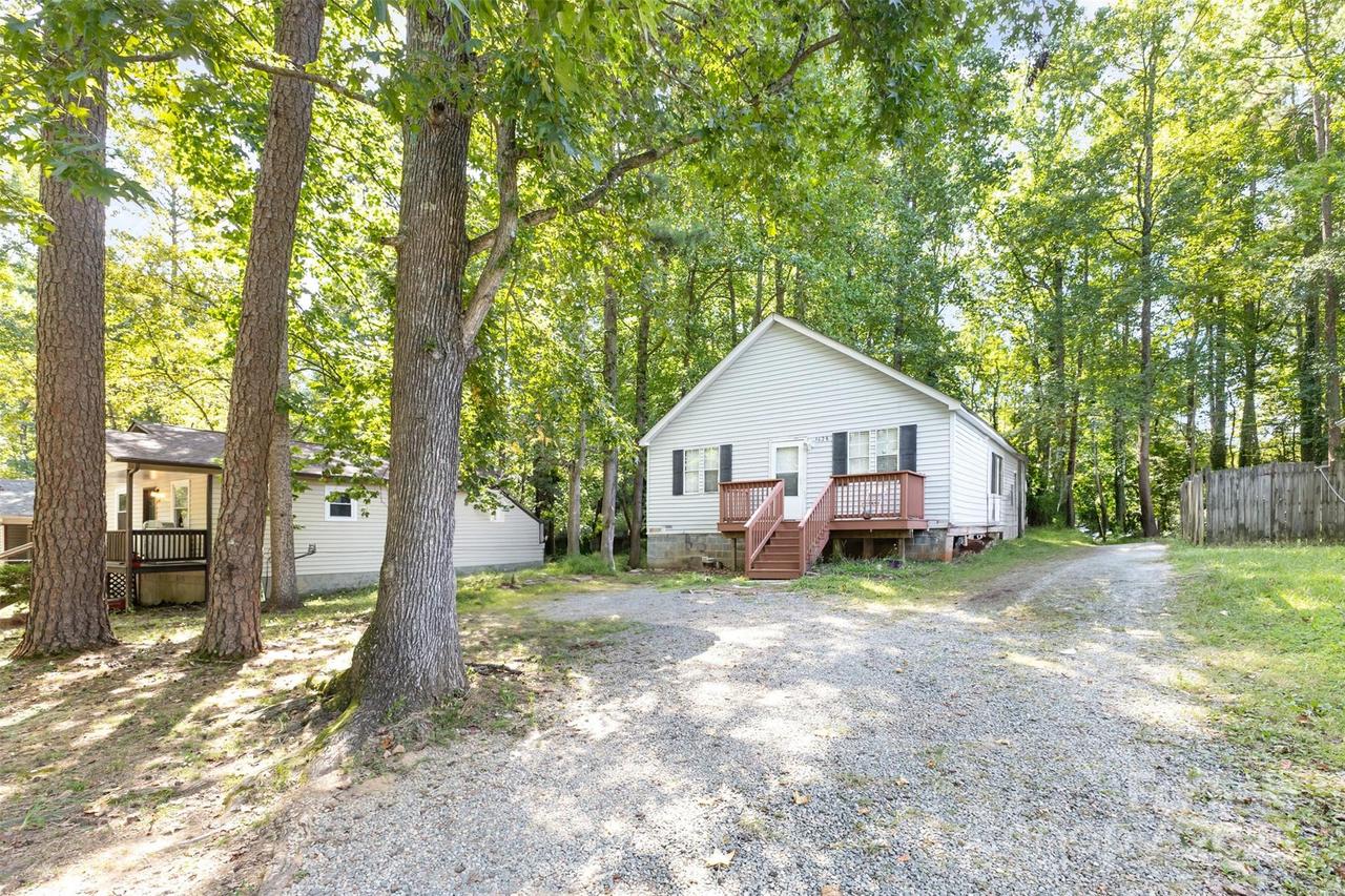 3628 Durham Ln., Charlotte, NC 28269