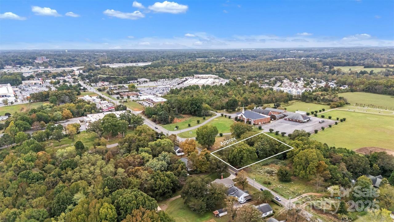 359 Turnersburg Hwy Hwy., Statesville, NC 28677