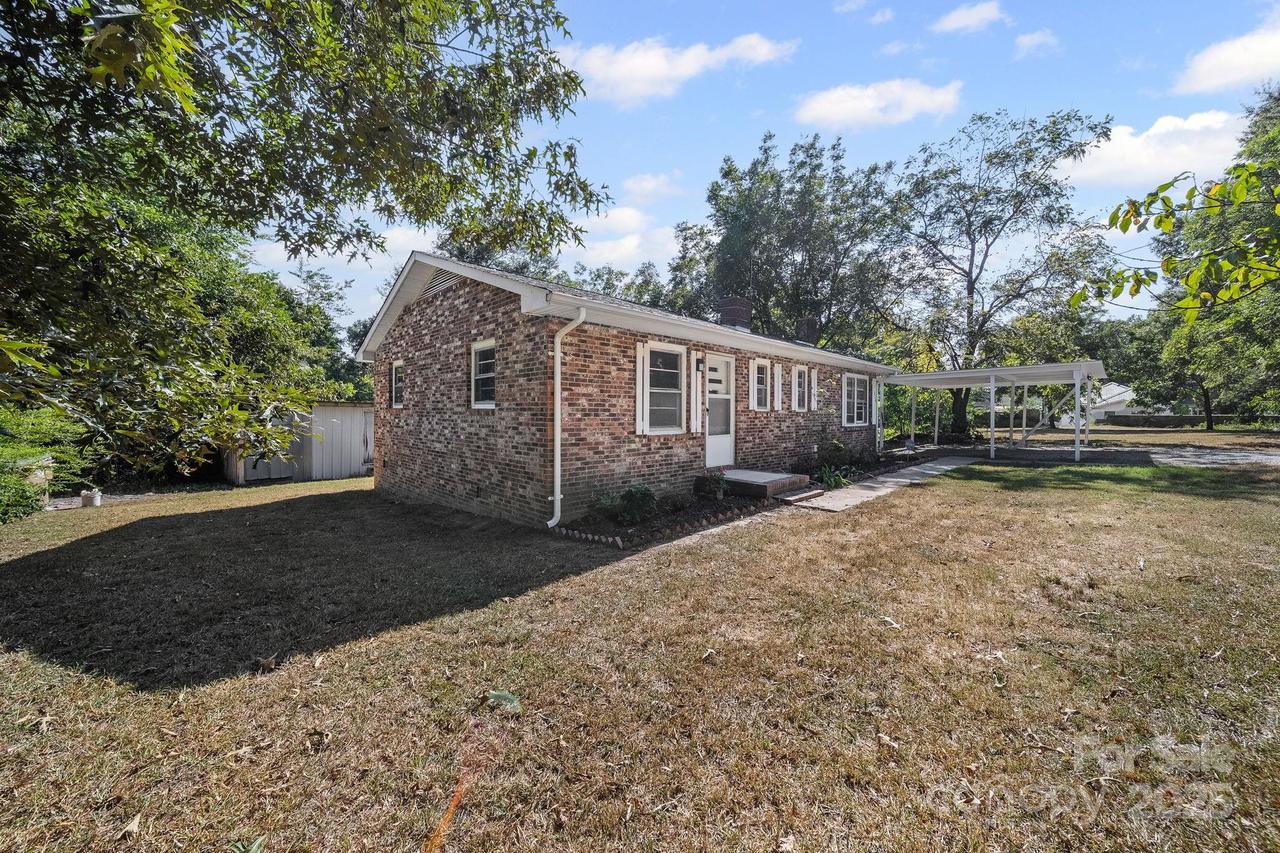 114 Shady Ln., Marshville, NC 28103