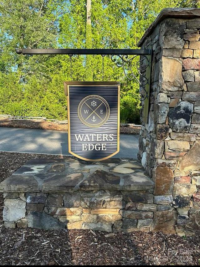 2018 Starlight Ln., Morganton, NC 28655