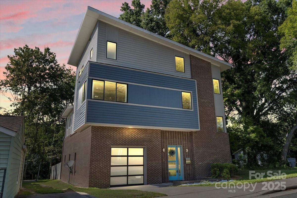1409 N Alexander St., Charlotte, NC 28205