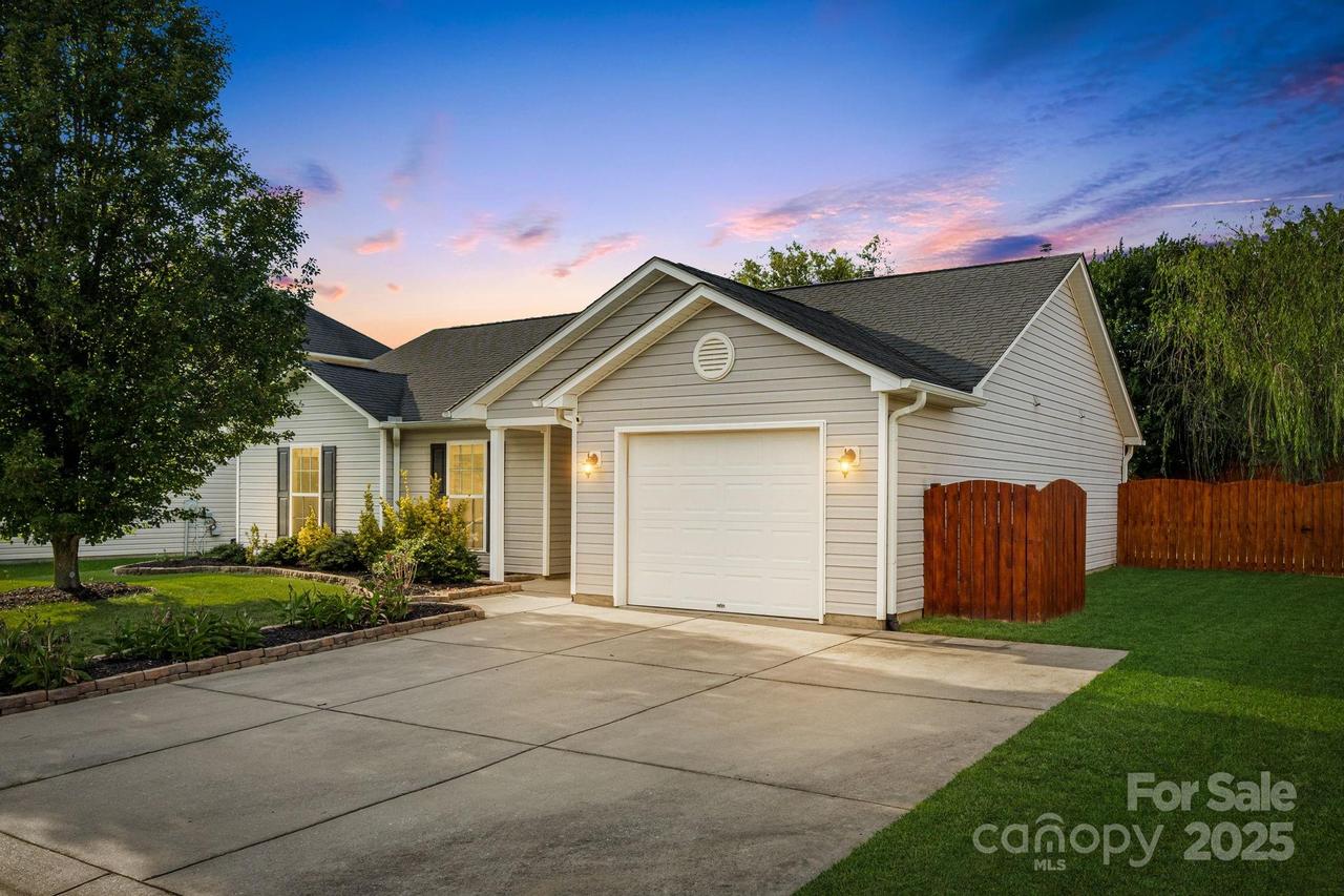299 W Swift Creek Rd., Fletcher, NC 28732