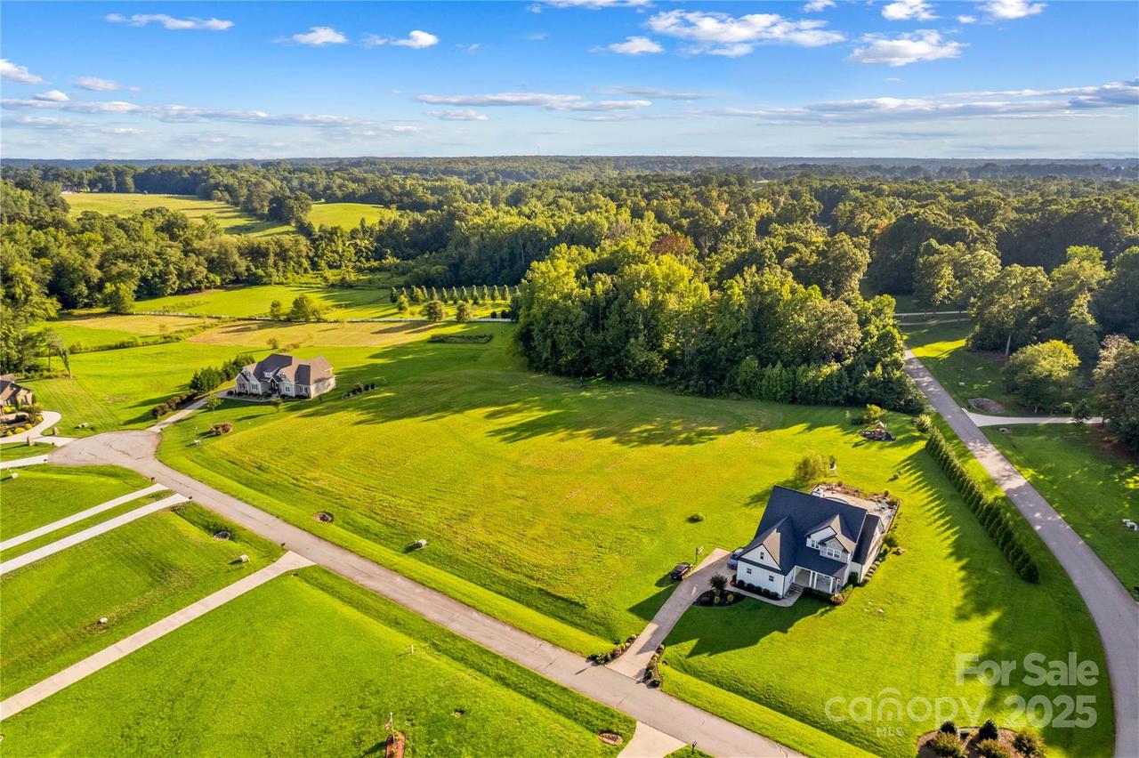 138 Bellingshire Dr. #40, Mt Ulla, NC 28125