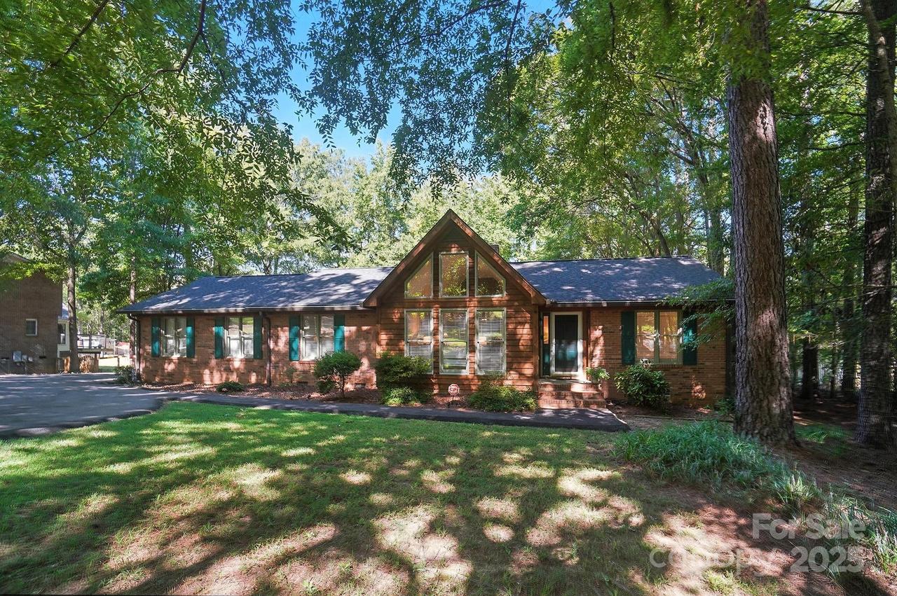 3618 Griffith Rd., Monroe, NC 28112