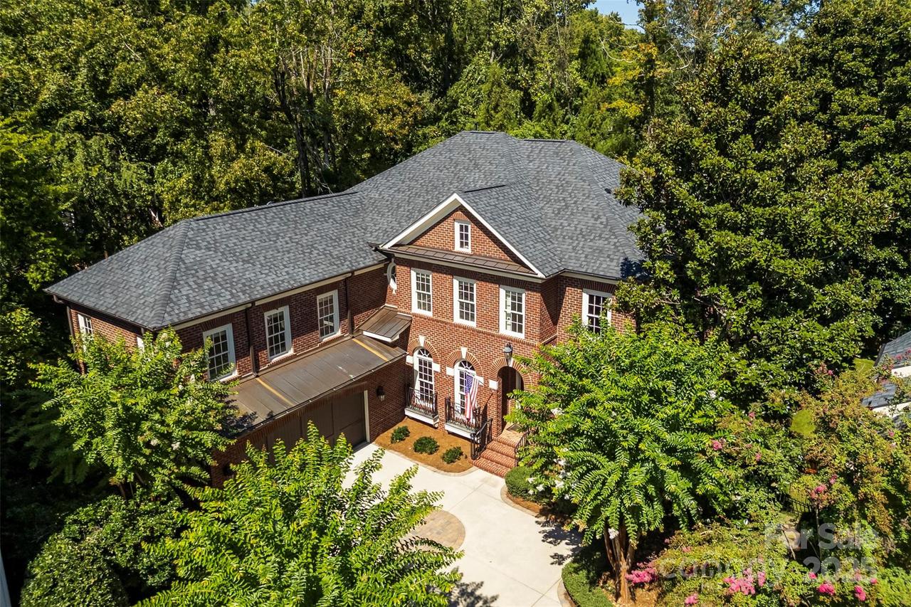 8928 Heydon Hall Cir., Charlotte, NC 28210