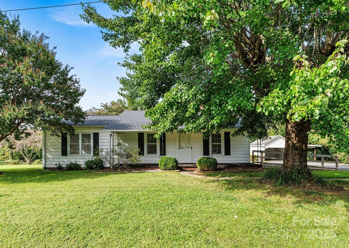 1030 Enola Rd., Morganton, NC 28655