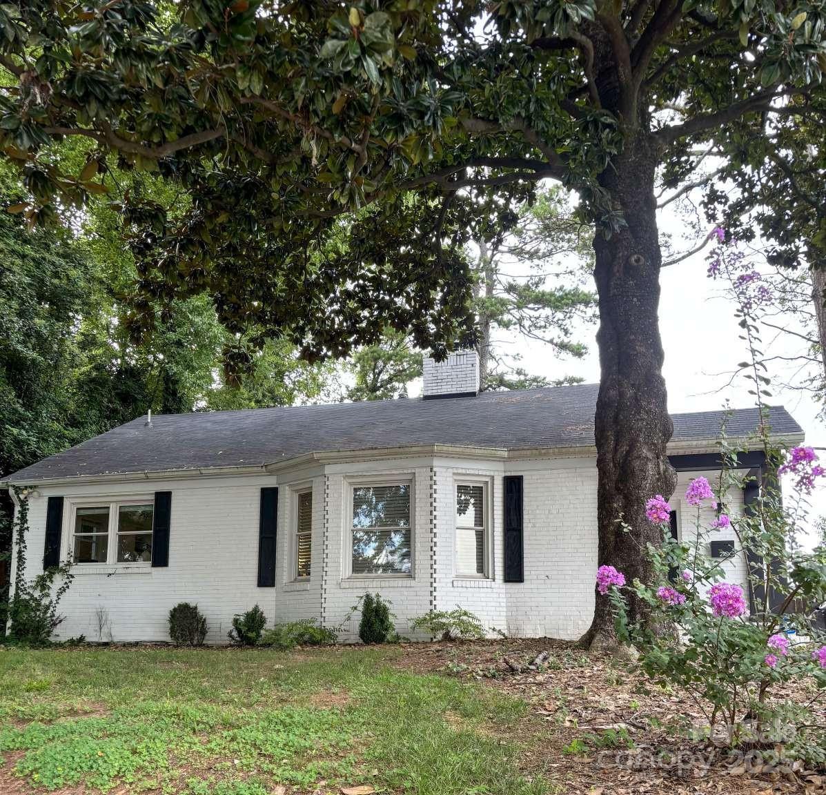 2100 Millerton Ave., Charlotte, NC 28208