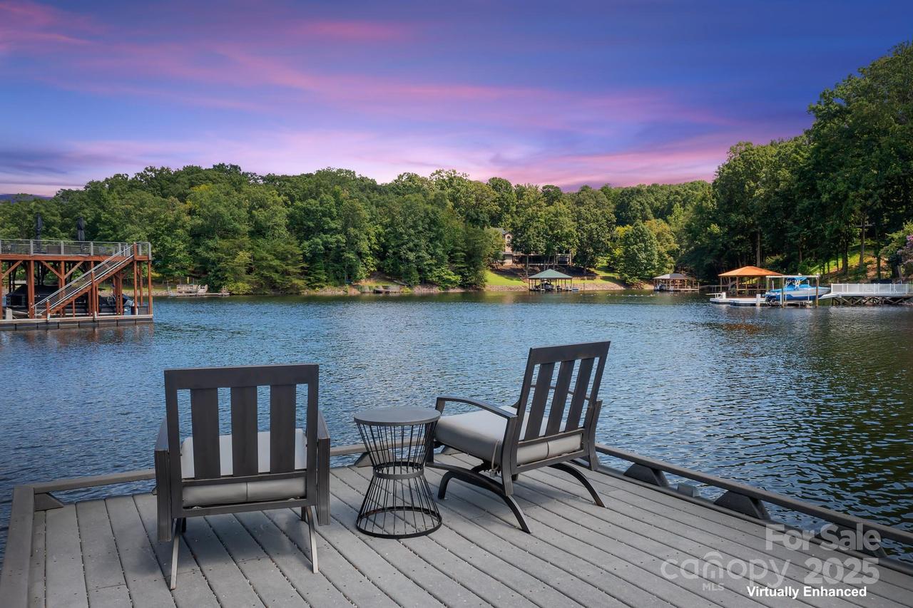 204 Lakeview Shores Loop, Mooresville, NC 28117