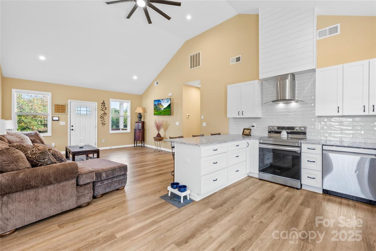 3121 Suffolk Dr., Shelby, NC 28152