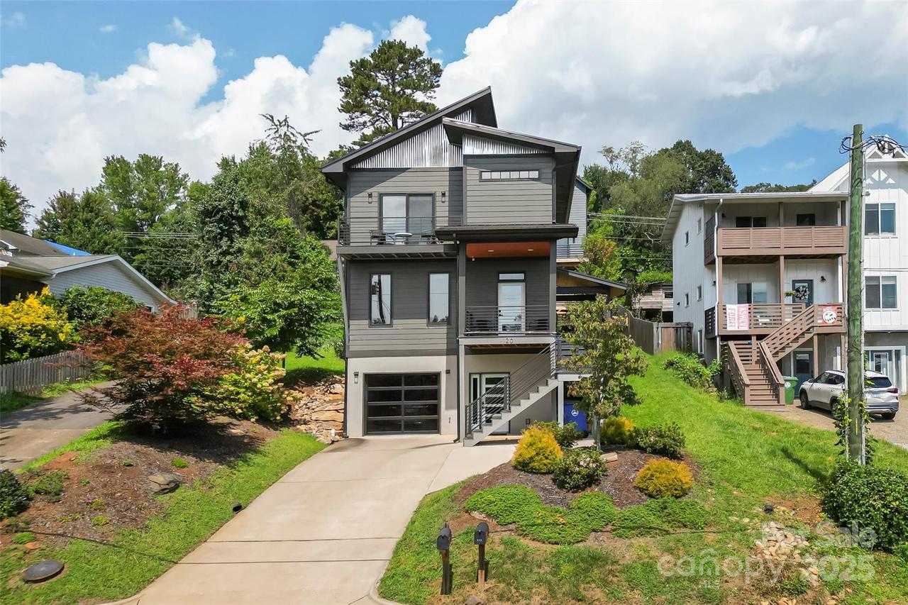 120 Joyner Ave., Asheville, NC 28806