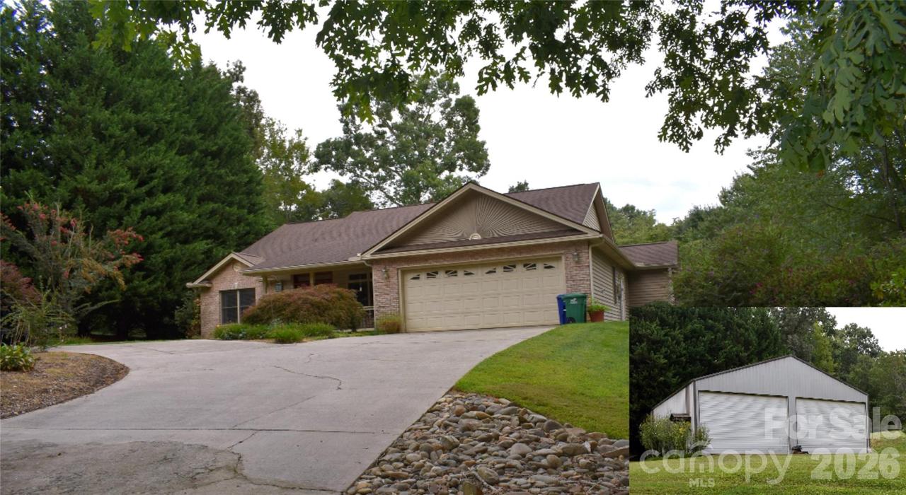 5 Kari Cir., Candler, NC 28715