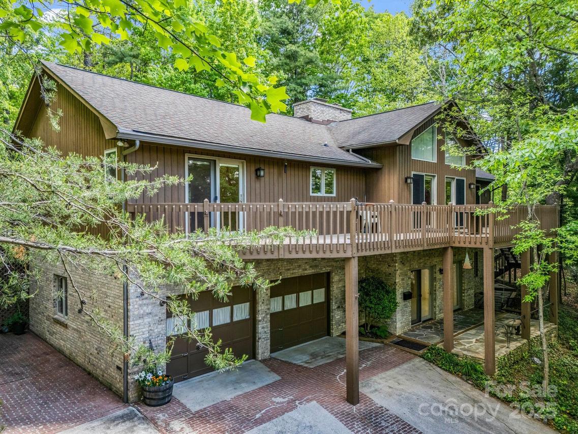 124 Richard Ln., Black Mountain, NC 28711