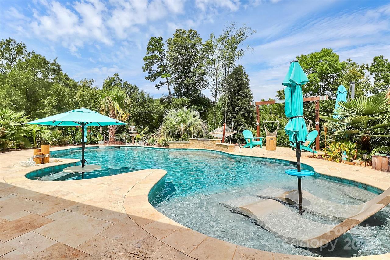 12537 Current Dr., Charlotte, NC 28278