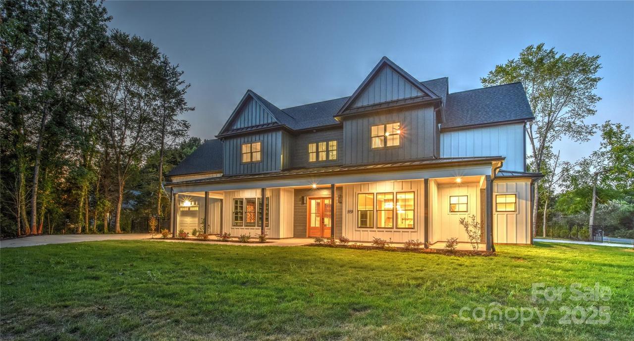 273 Spring Run Dr., Mooresville, NC 28117