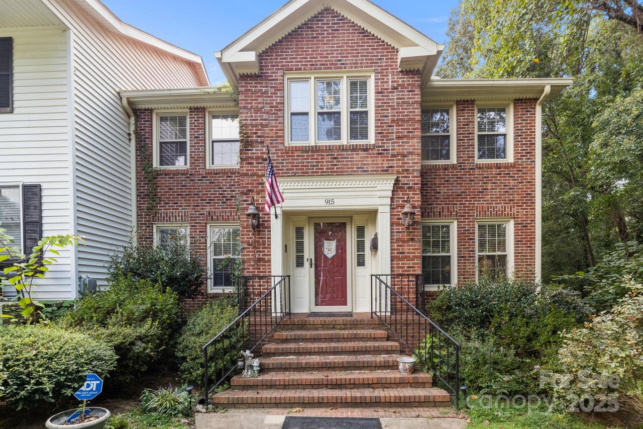 915 Sprucewood St., Kannapolis, NC 28081