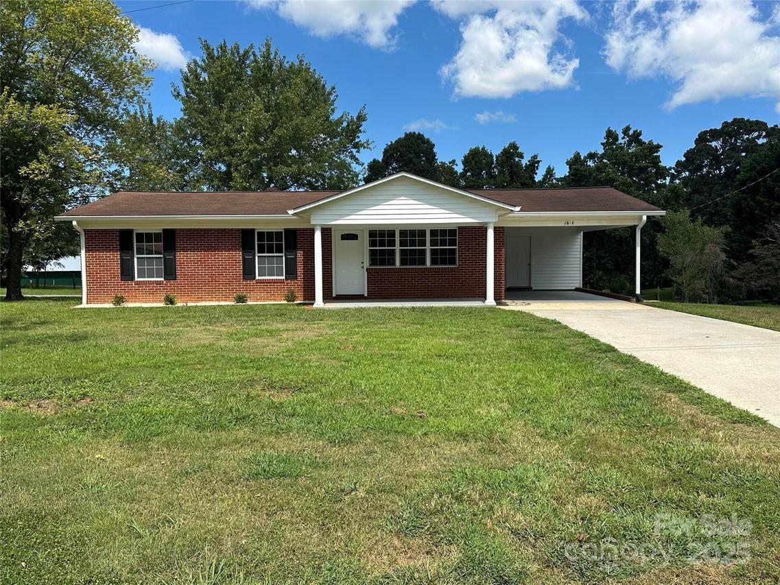 1618 Union Grove Rd., Lenoir, NC 28645