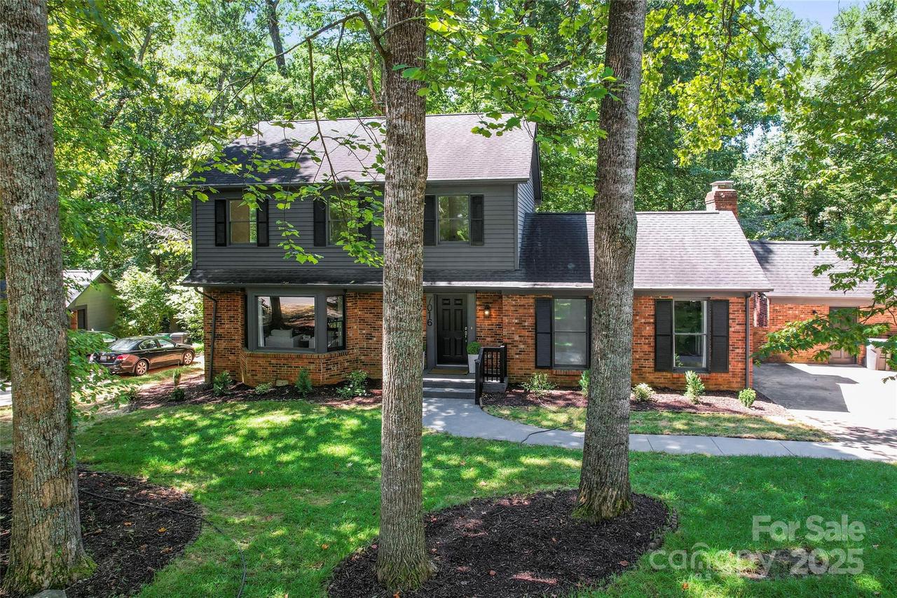 7016 Pleasant Dr., Charlotte, NC 28211