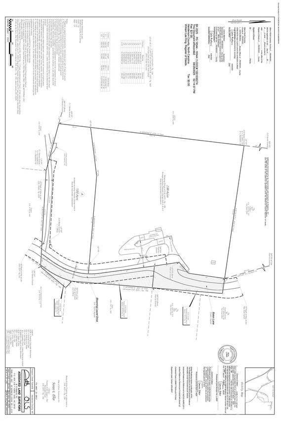 9999 Blooming Laurel Dr., Hendersonville, NC 28792
