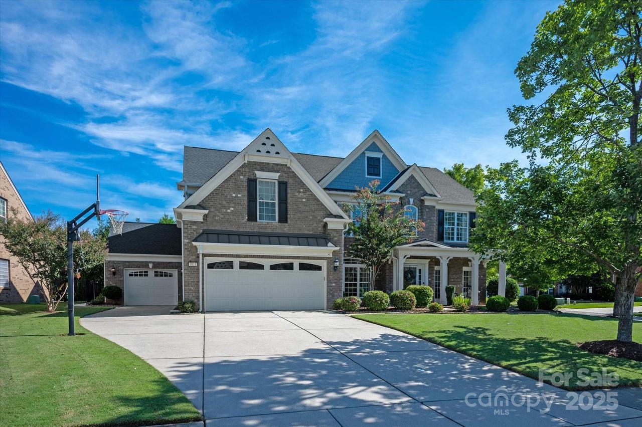 9911 Silverling Dr., Waxhaw, NC 28173