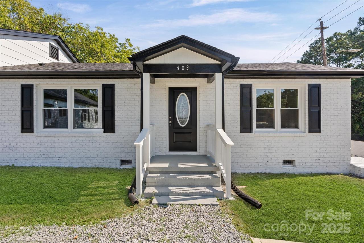 403 Julius Chambers Ave., Mount Gilead, NC 27306