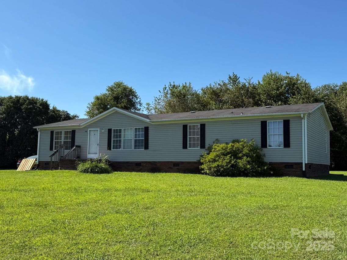 146 Cartwright Rd., Harmony, NC 28634