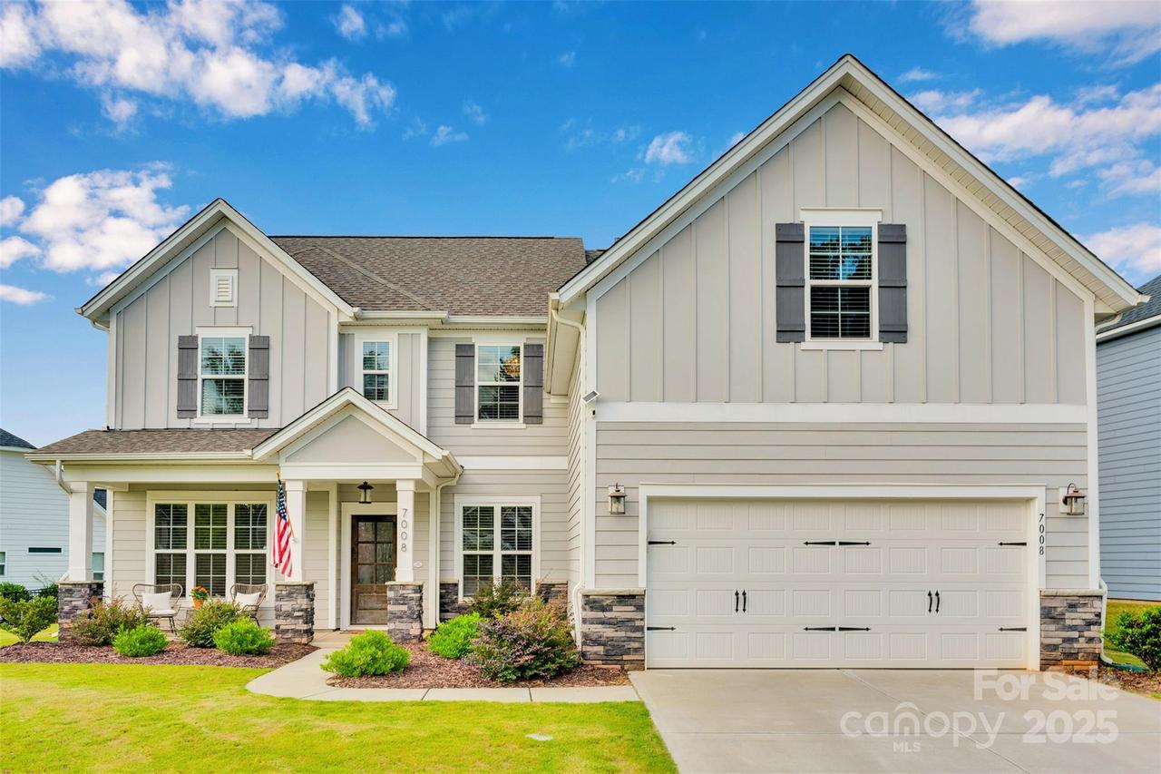 7008 Kingfisher Way, Belmont, NC 28012