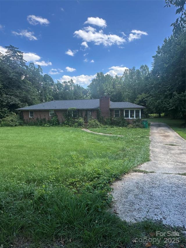 326 Neal Dr., Charlotte, NC 28213