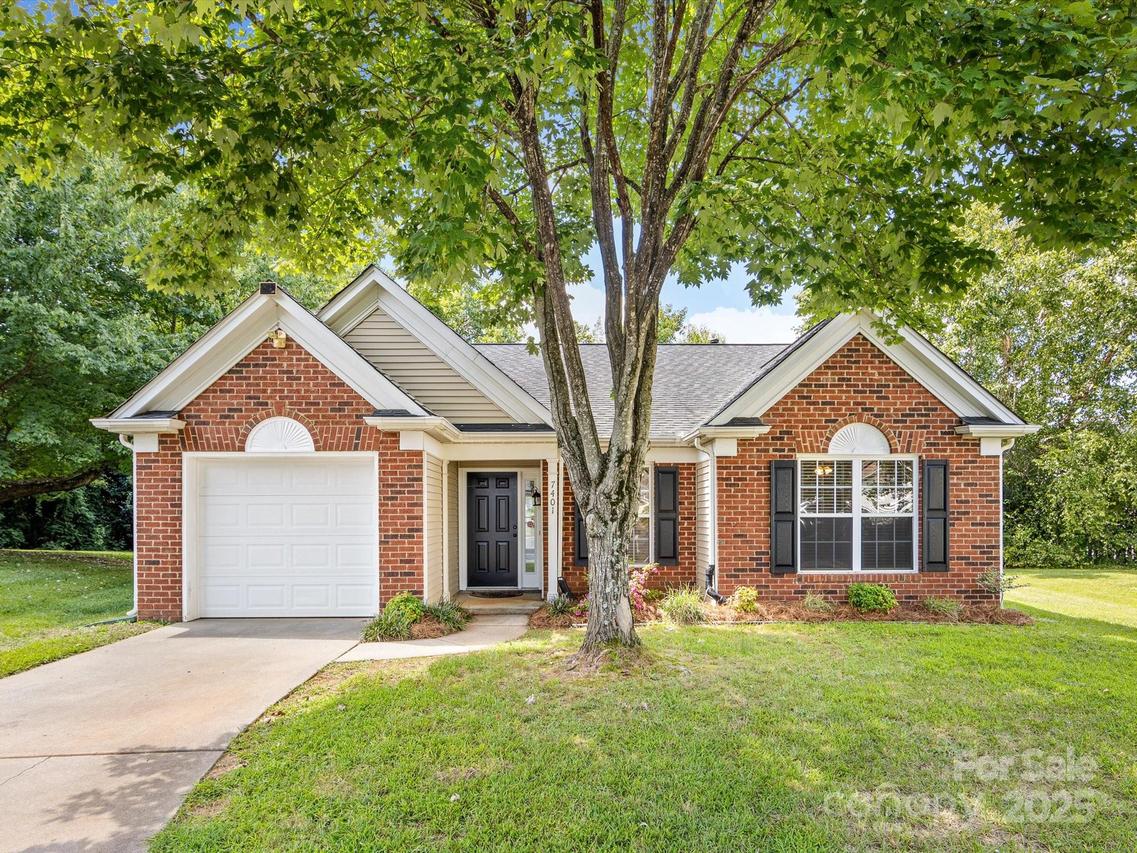 7401 Stone Mountain Ct., Charlotte, NC 28262
