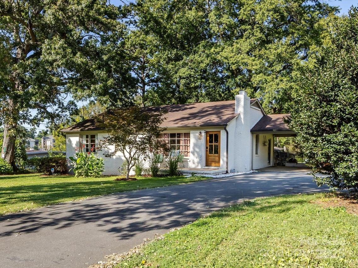 201 Browntown Rd., Belmont, NC 28012