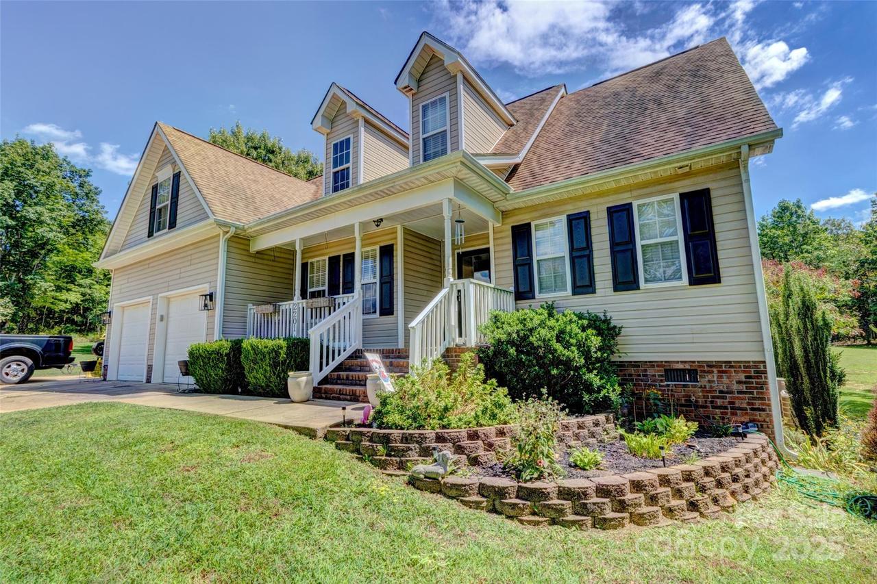 2201 Pinnacle View Dr. #74, Kings Mountain, NC 28086